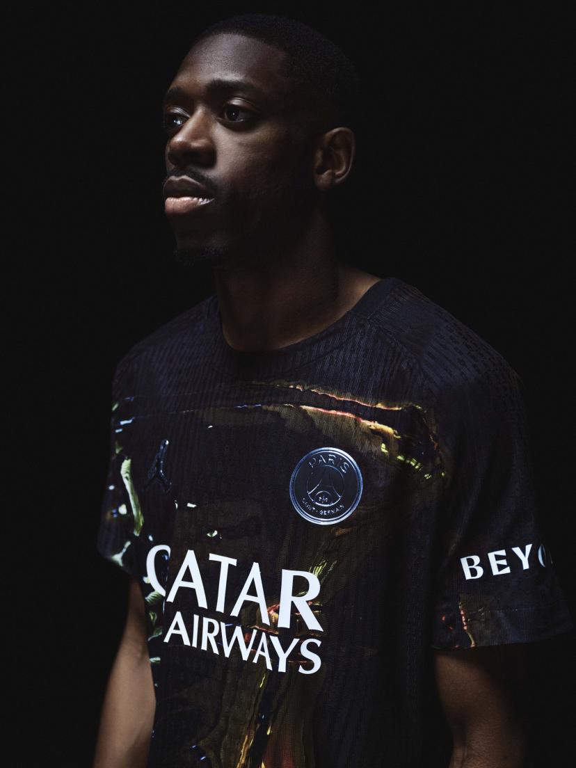 PSG : nouveau maillot 2025-2026 et ambitions en Ligue des Champions