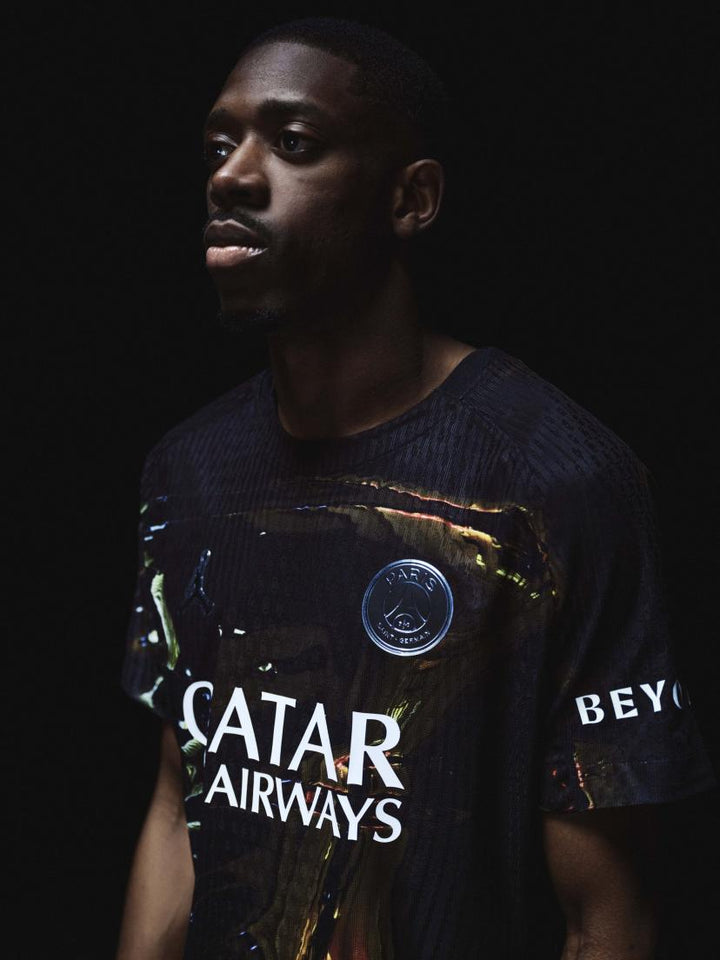 PSG : nouveau maillot 2025-2026 et ambitions en Ligue des Champions
