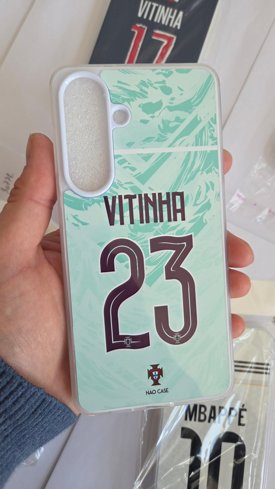 Coque Équipe de France personnalisée prénom numéro produite en France