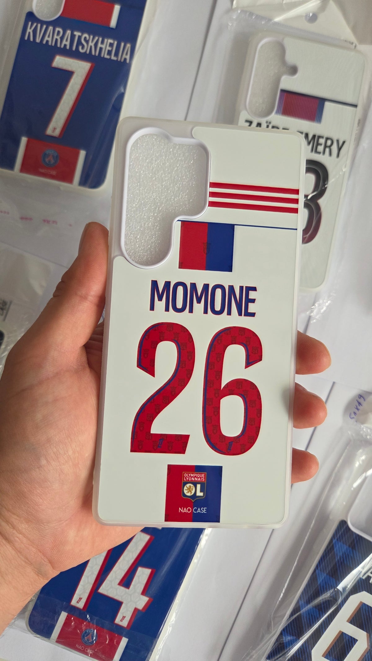 Coque OL Domicile 2026/27 Personnalisée réellement produite et personnalisée – exemple 2