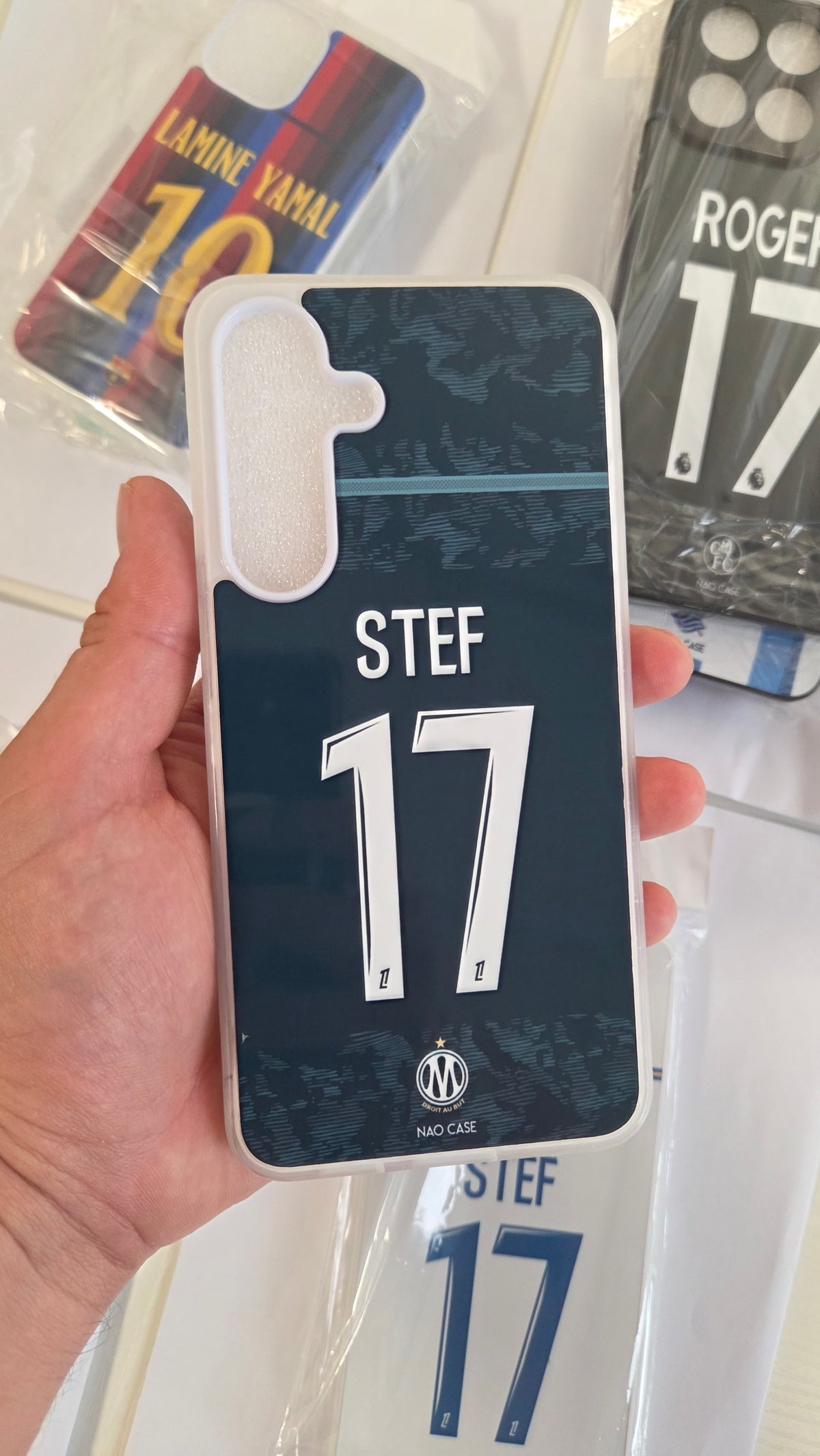 Coque OM Extérieur 2026/27 Personnalisée réellement produite et personnalisée – exemple 4