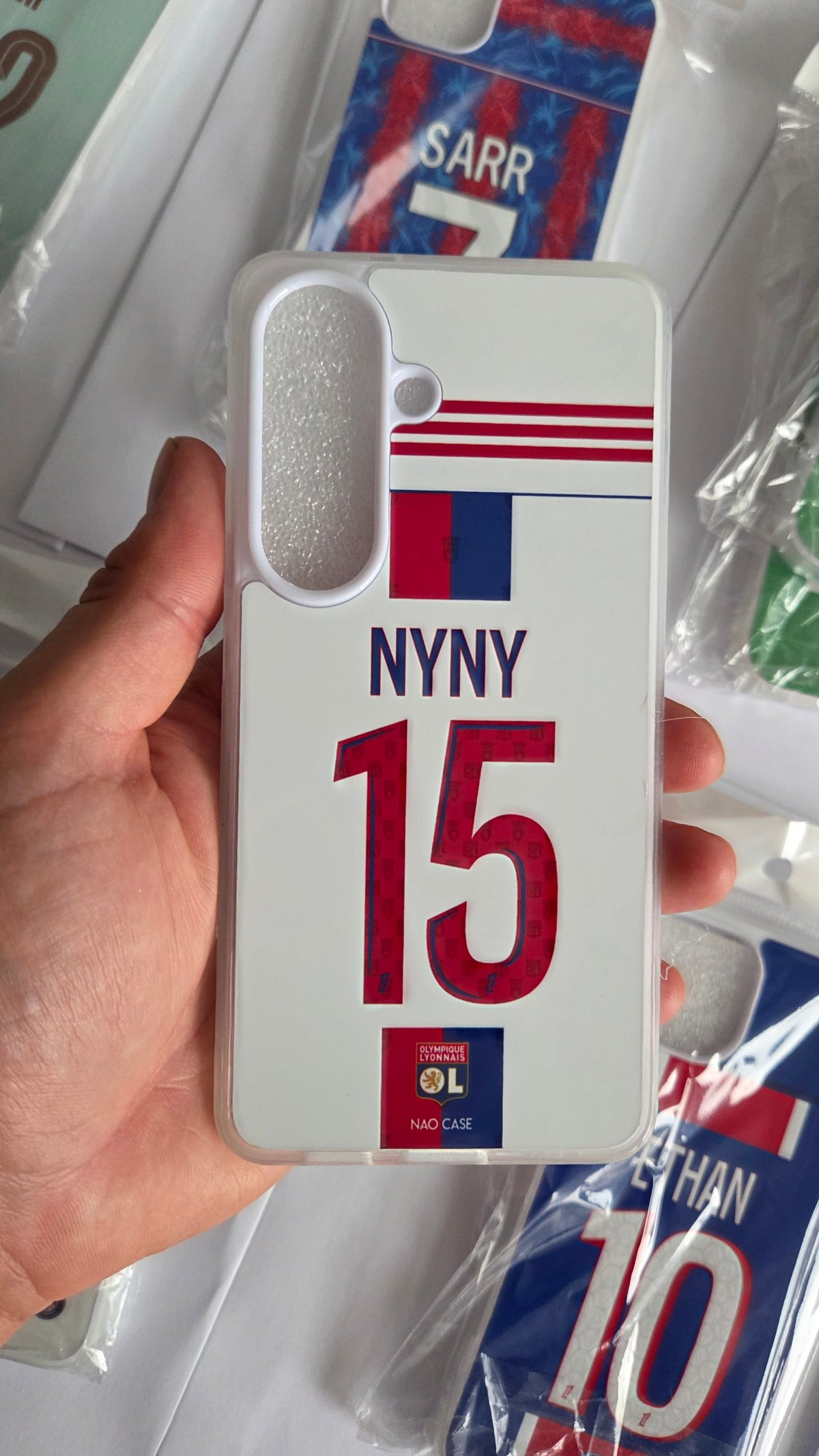 Coque OL Domicile 2026/27 Personnalisée réellement produite et personnalisée – exemple 3