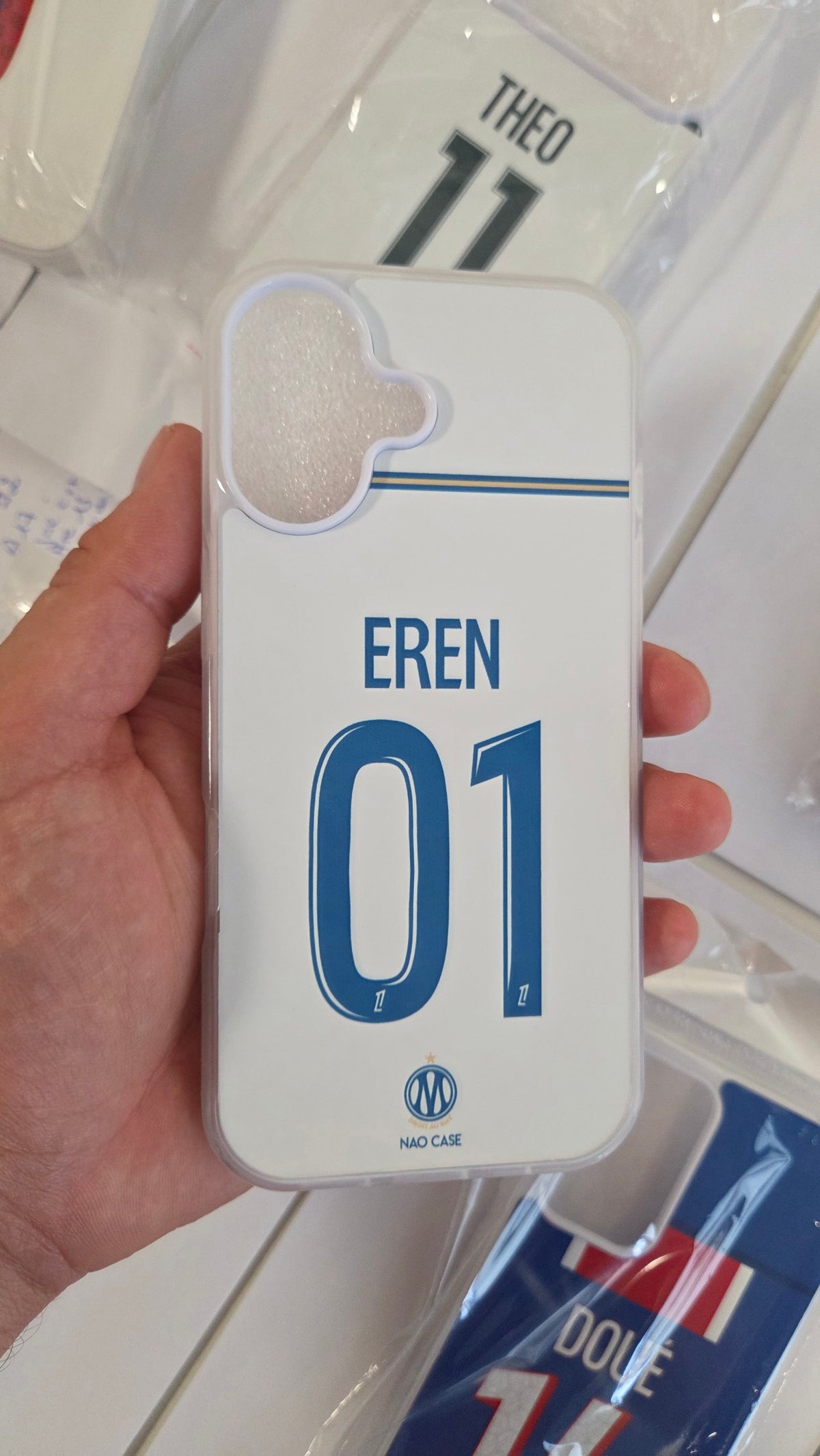 Coque OM Domicile 2026/27 Personnalisée réellement produite et personnalisée – exemple 5