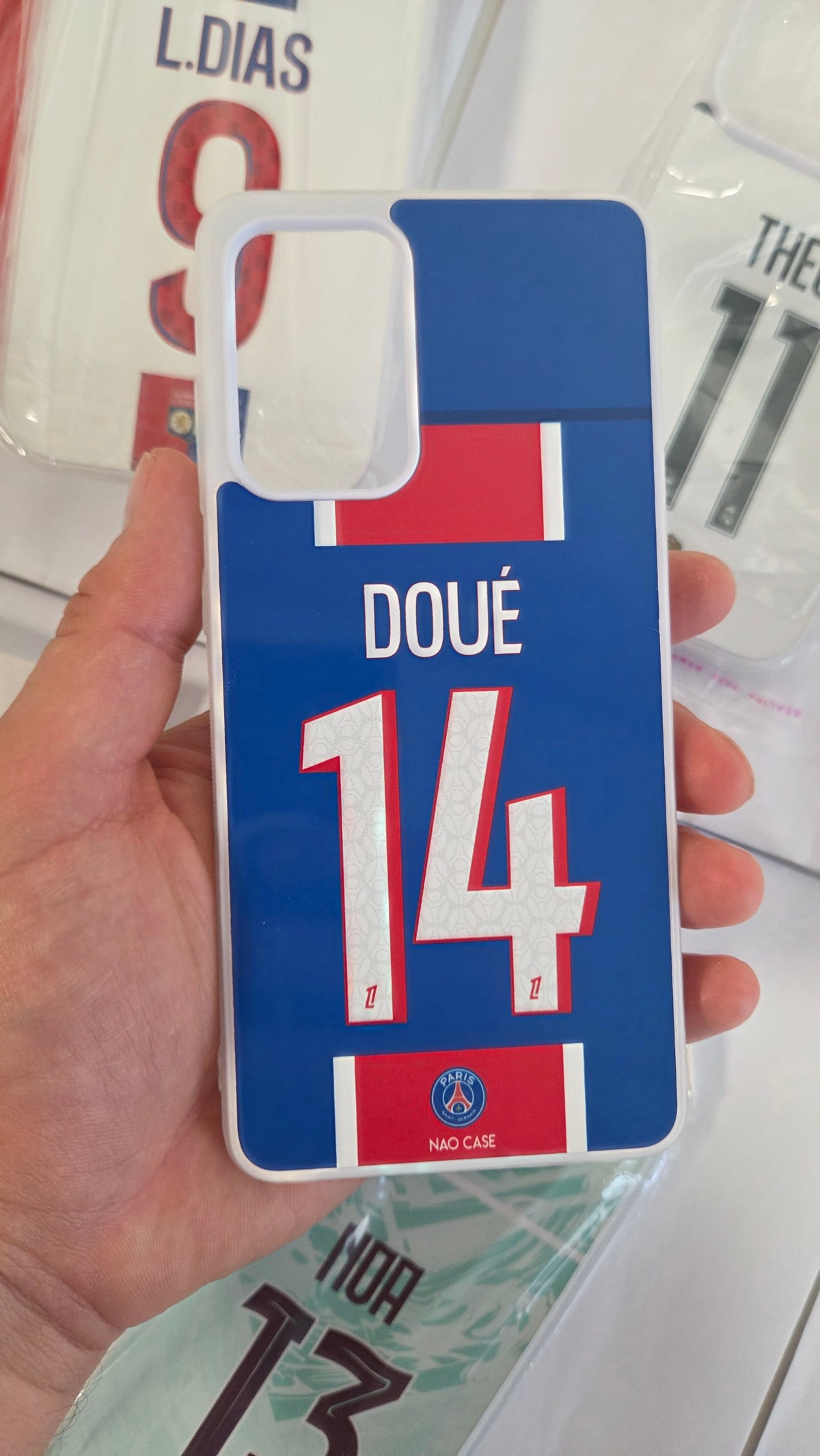 Coque PSG Domicile 2026/27 Personnalisée réellement produite et personnalisée – exemple 6