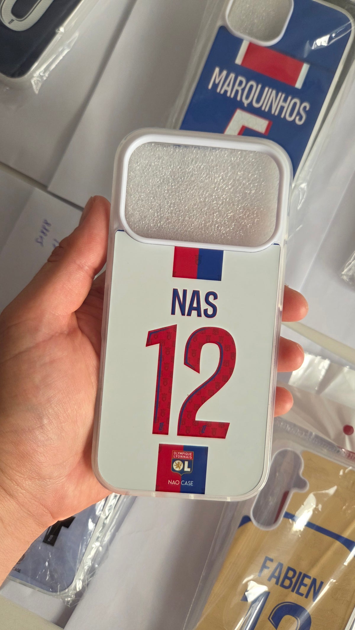 Coque OL Domicile 2026/27 Personnalisée réellement produite et personnalisée – exemple 1